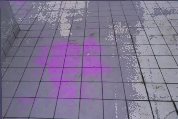 Infiltrazione terrazzo individuata con traccianti UV a Ravenna
